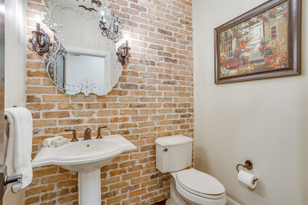4525 Marbella Circle Property Photo 22