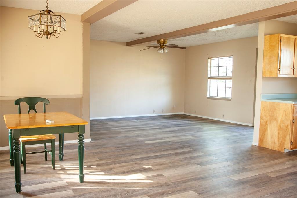112 Se Front Street Property Photo 28