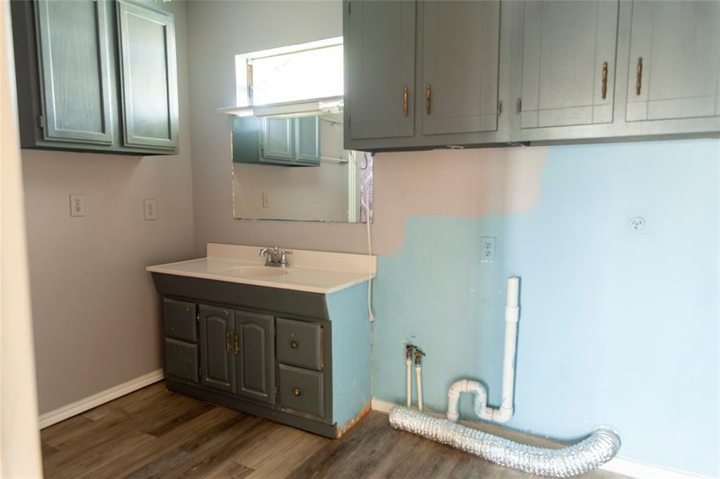 112 Se Front Street Property Photo 35