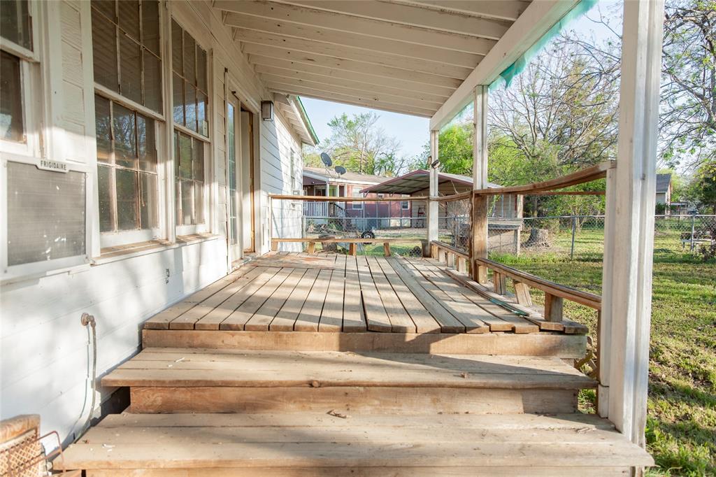 112 Se Front Street Property Photo 38