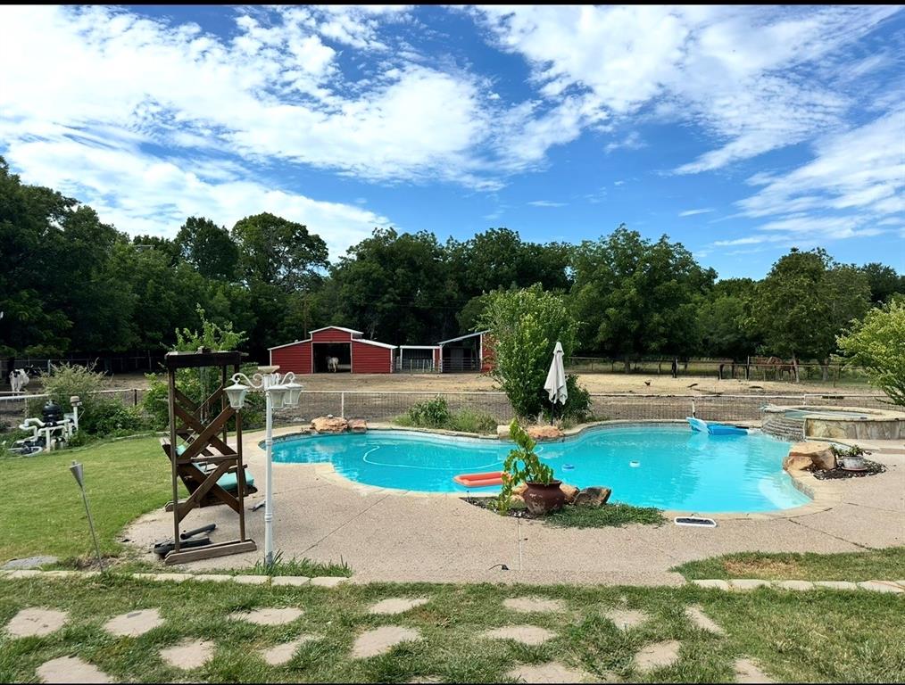 103 Tusk Court Property Photo 31