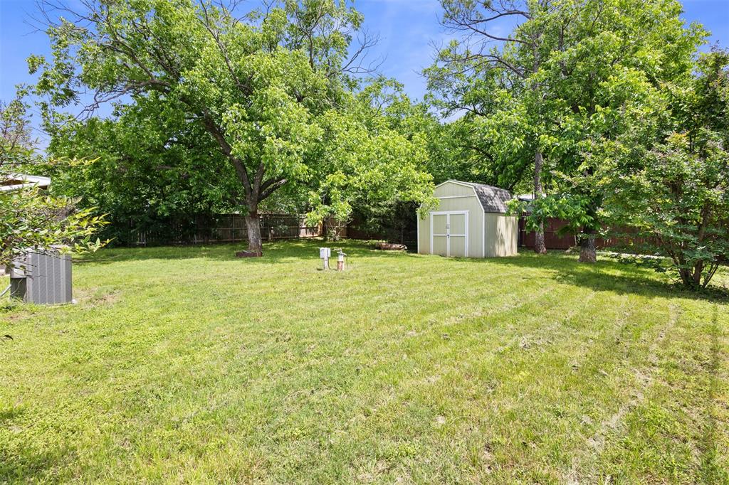 107 S Flower Lane Property Photo 24