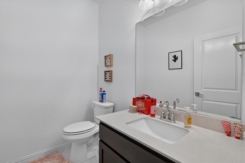 1458 Martingale Lane Property Photo 16