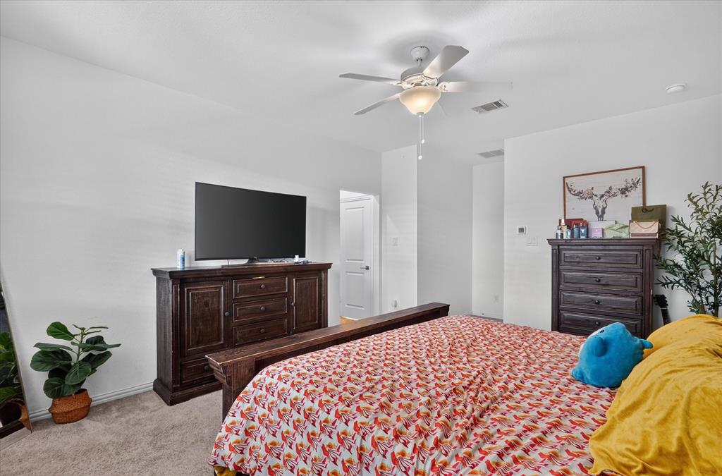 1458 Martingale Lane Property Photo 23