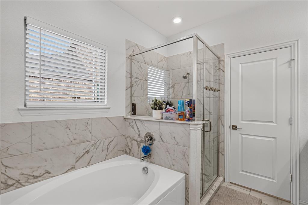 1458 Martingale Lane Property Photo 26