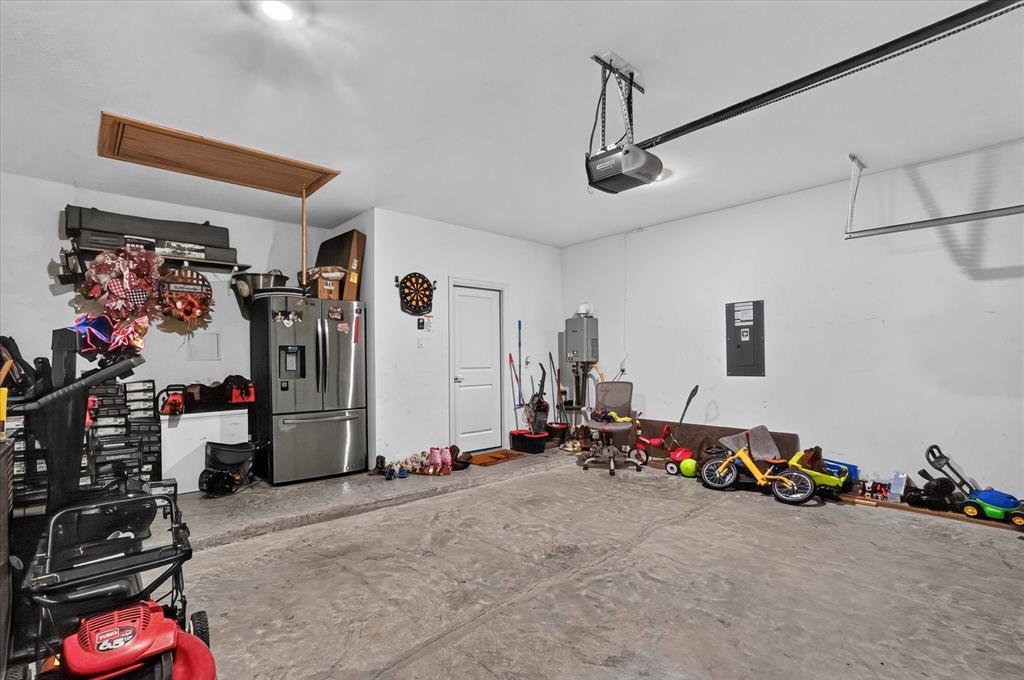 1458 Martingale Lane Property Photo 29