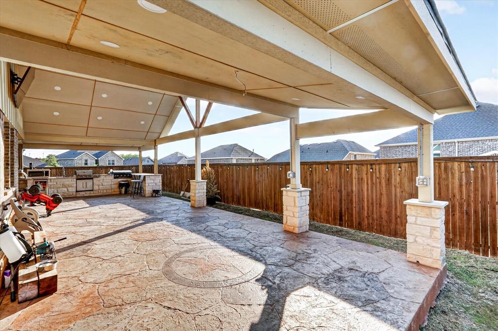 1458 Martingale Lane Property Photo 31