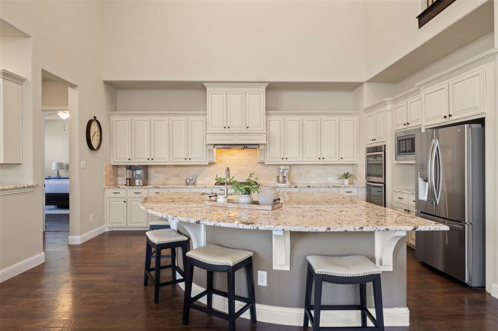 1611 Chisholm Trail Property Photo 11