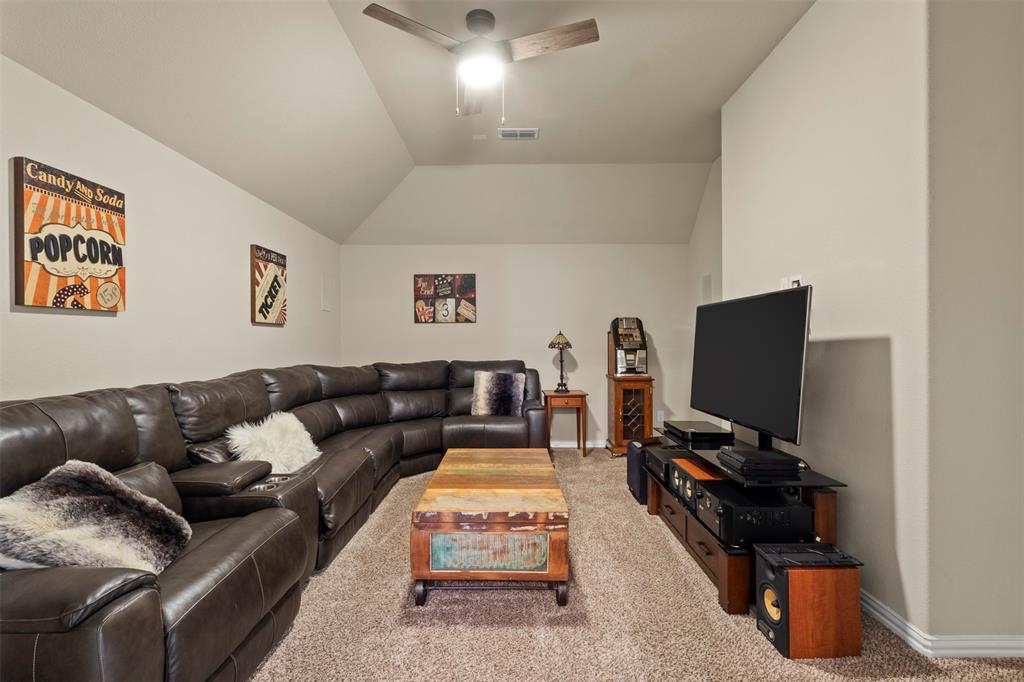1611 Chisholm Trail Property Photo 24