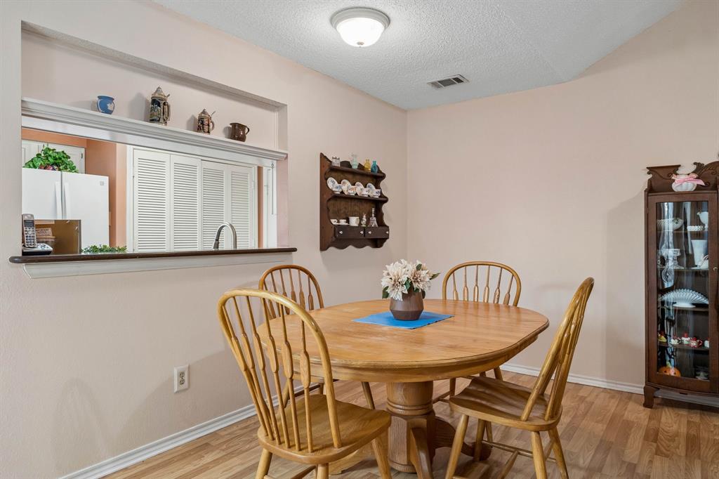 1902 Wyatt Drive Property Photo 6