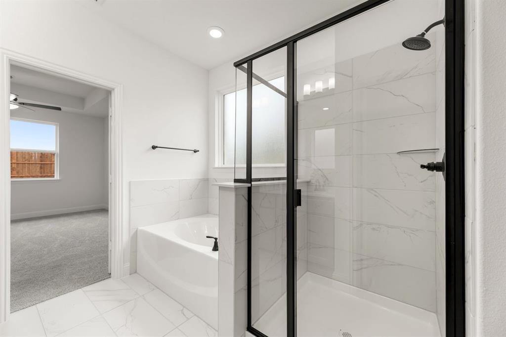 2120 Bloomsbury Lane Property Photo 10
