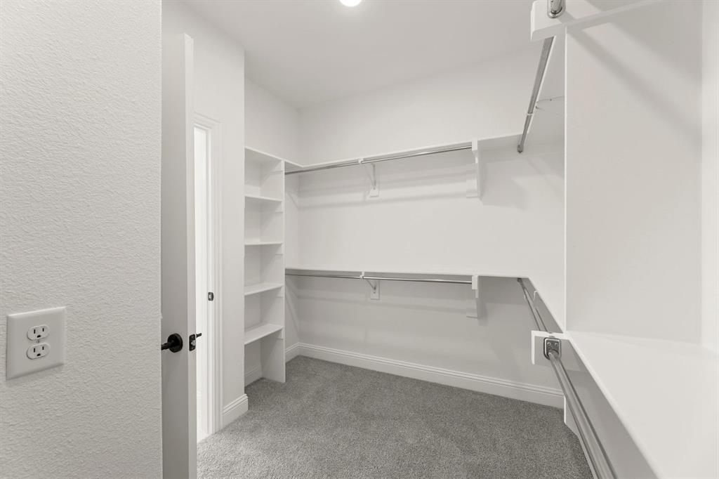 2120 Bloomsbury Lane Property Photo 13