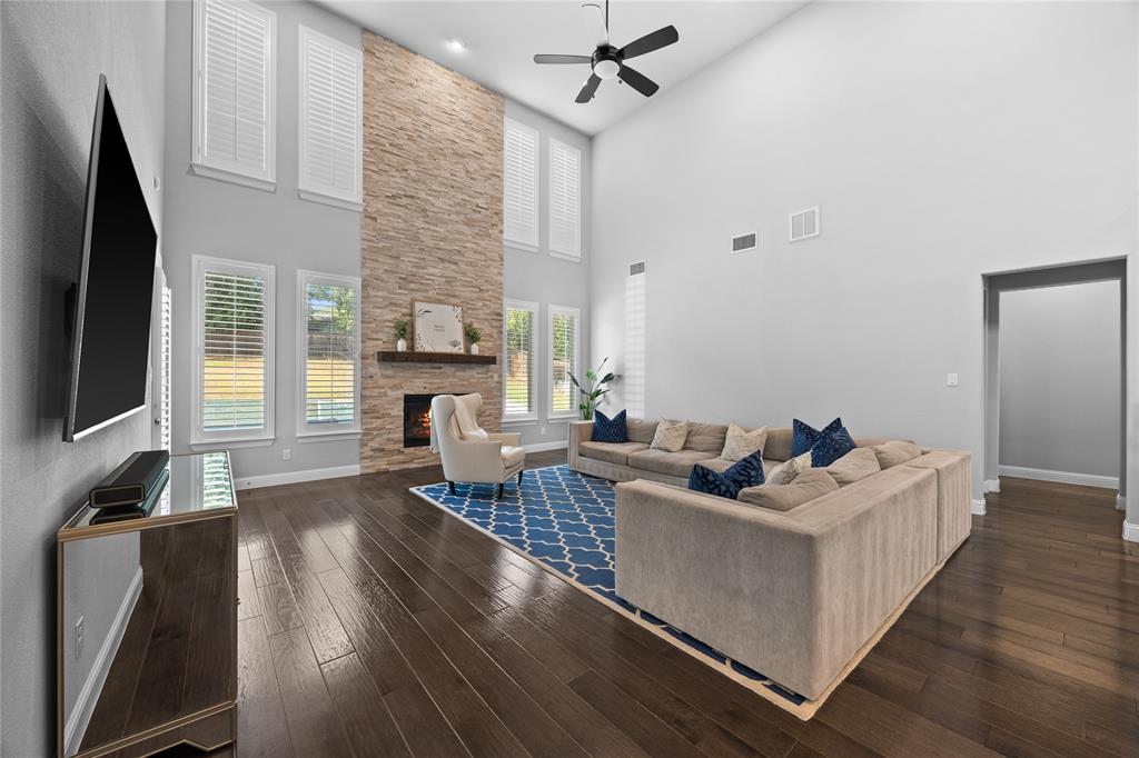 4212 Lombardy Court Property Photo 11