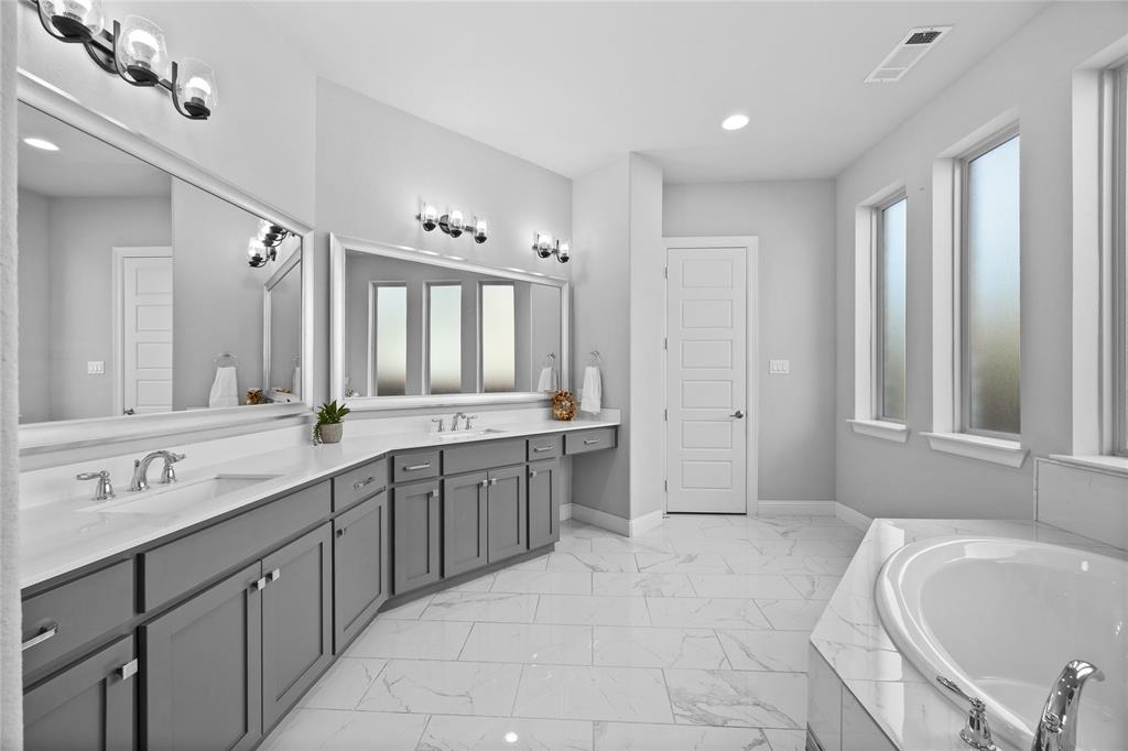 4212 Lombardy Court Property Photo 17