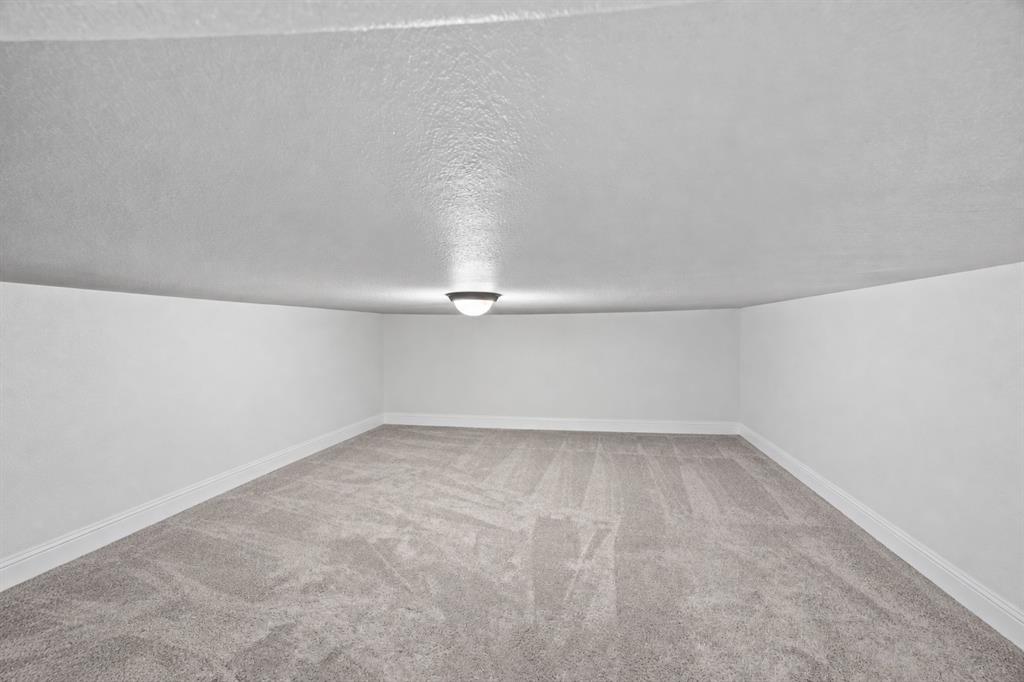 4212 Lombardy Court Property Photo 38