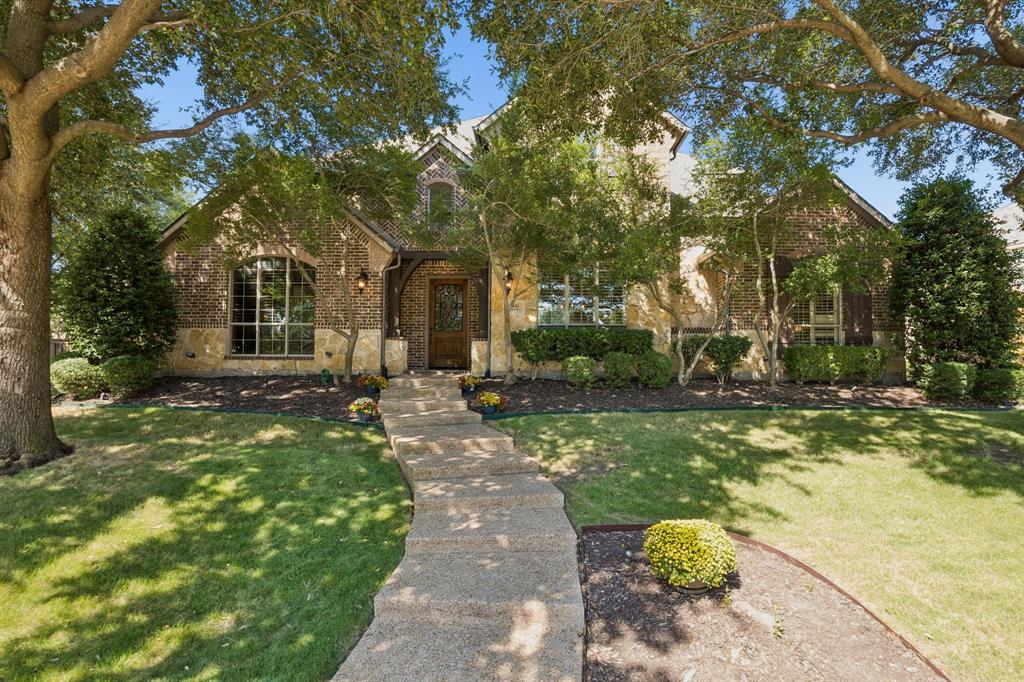 1401 Luckenbach Drive Property Photo 3