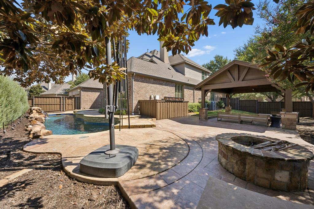 1401 Luckenbach Drive Property Photo 39