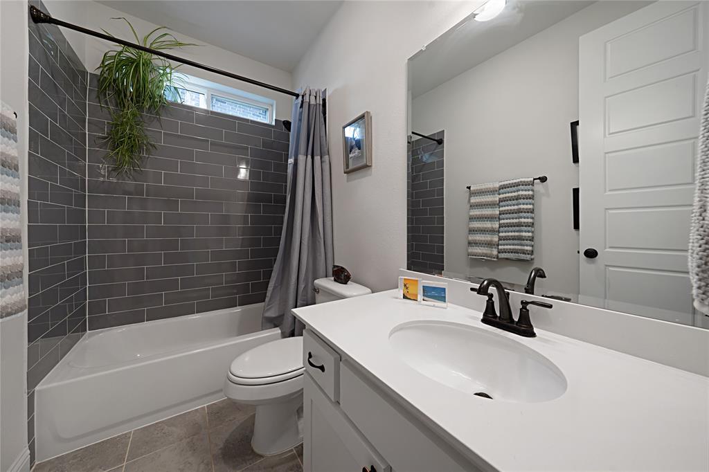 1204 Frisco Hills Boulevard Property Photo 24