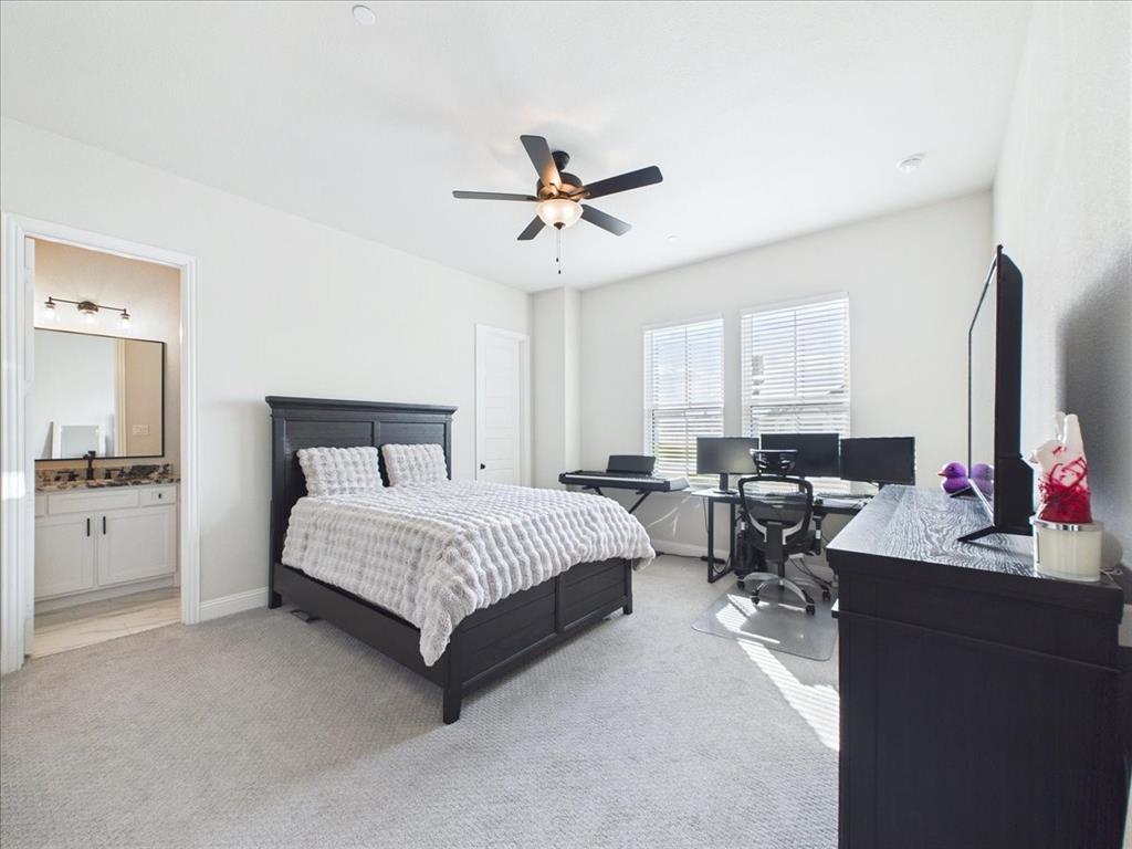 262 Vidrio Drive Property Photo 32