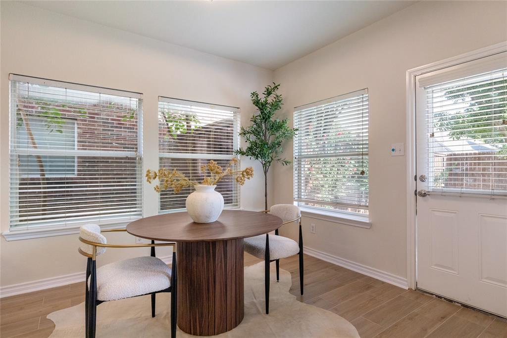 4617 Dwarf Nettle Drive Property Photo 7