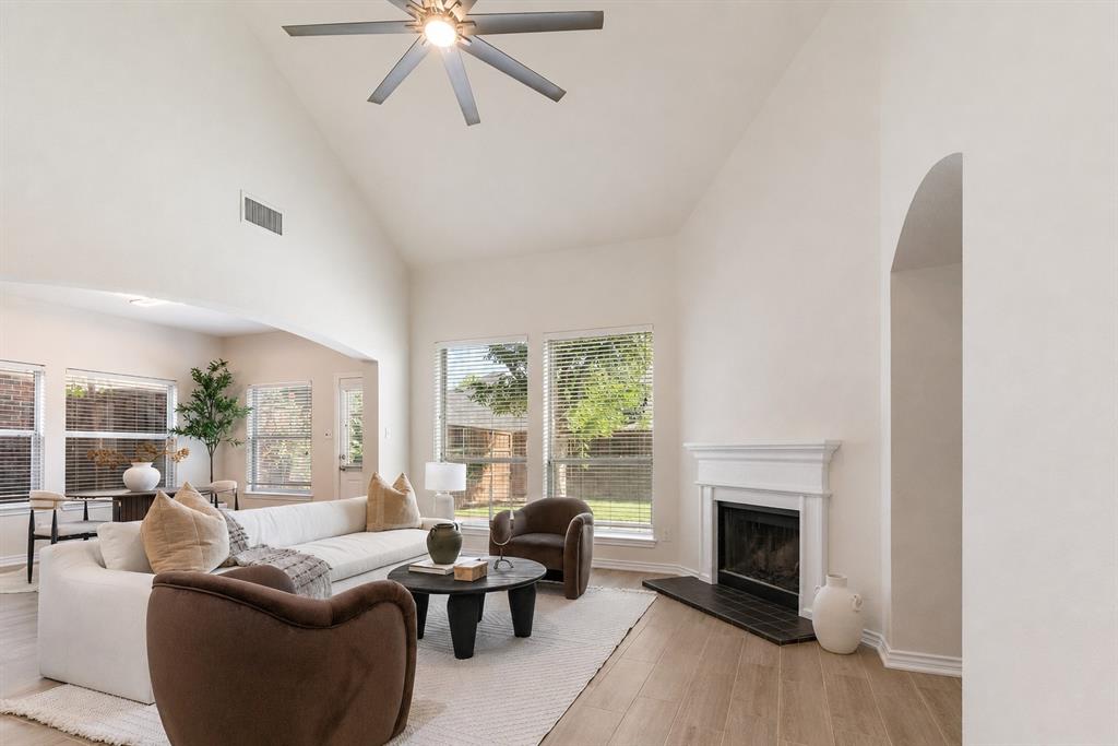 4617 Dwarf Nettle Drive Property Photo 10