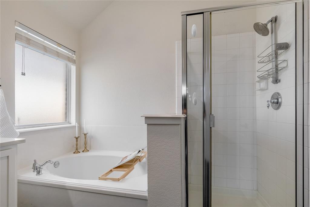 4617 Dwarf Nettle Drive Property Photo 17
