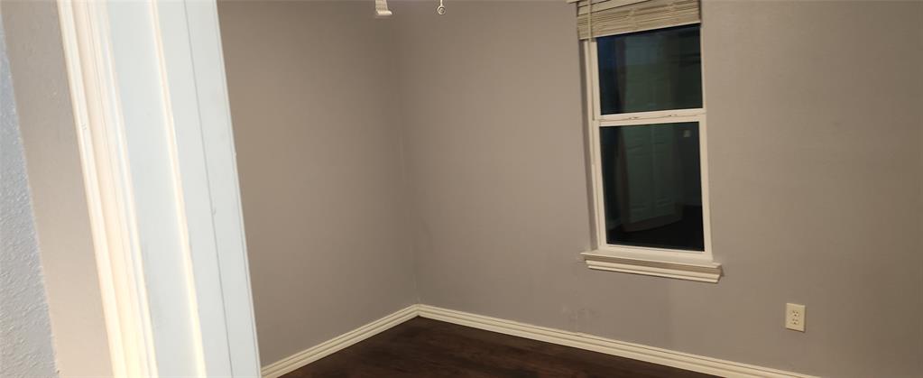 902 Davy Crockett Street Property Photo 21