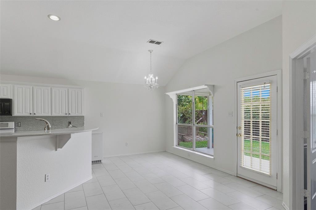 6801 Descanso Gardens Drive Property Photo 9