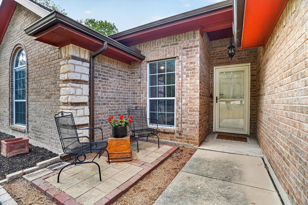 6608 Silver Oak Lane Property Photo 6