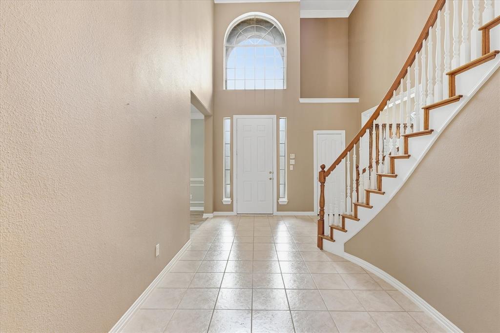 3325 Wilshire Avenue Property Photo 6