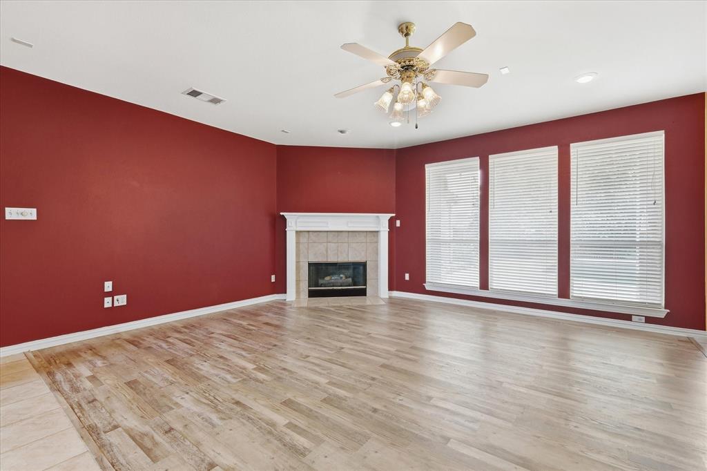 3325 Wilshire Avenue Property Photo 9