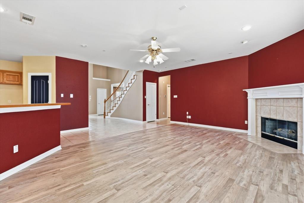 3325 Wilshire Avenue Property Photo 12