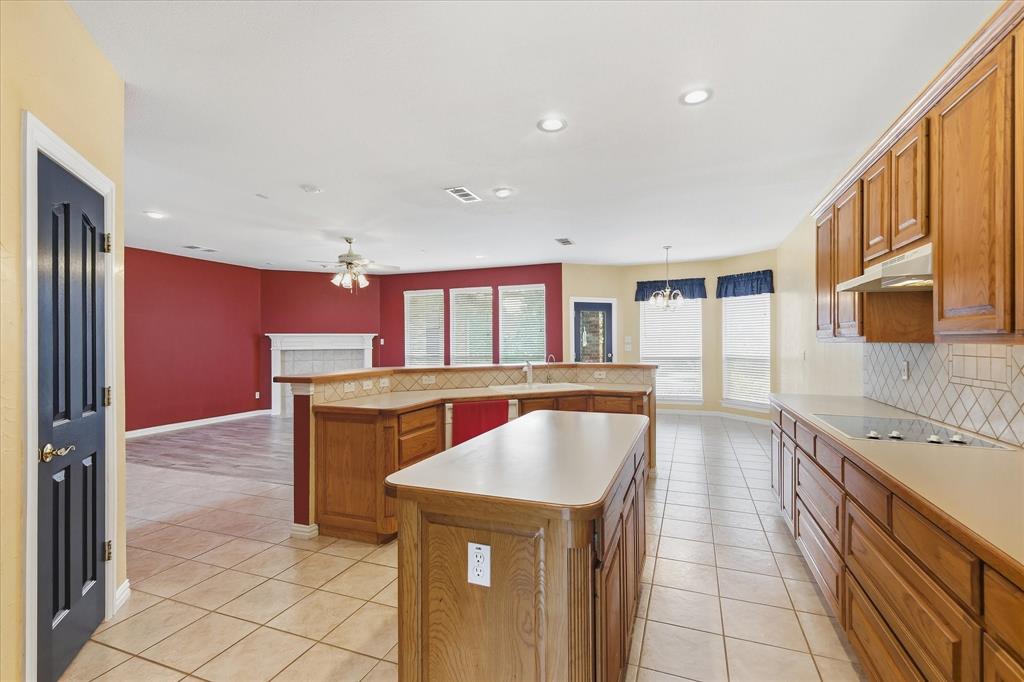 3325 Wilshire Avenue Property Photo 16