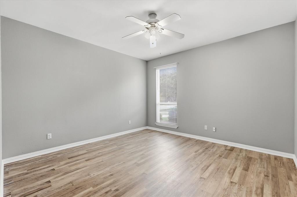3325 Wilshire Avenue Property Photo 25