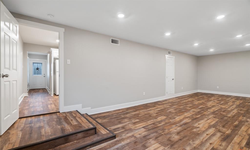 2001 6th Street Property Photo 10