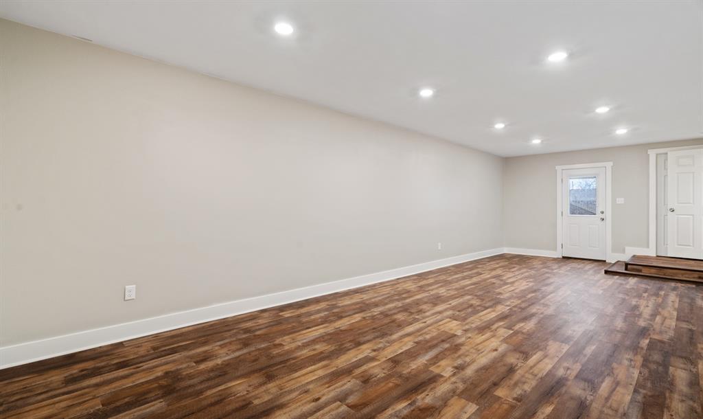 2001 6th Street Property Photo 11