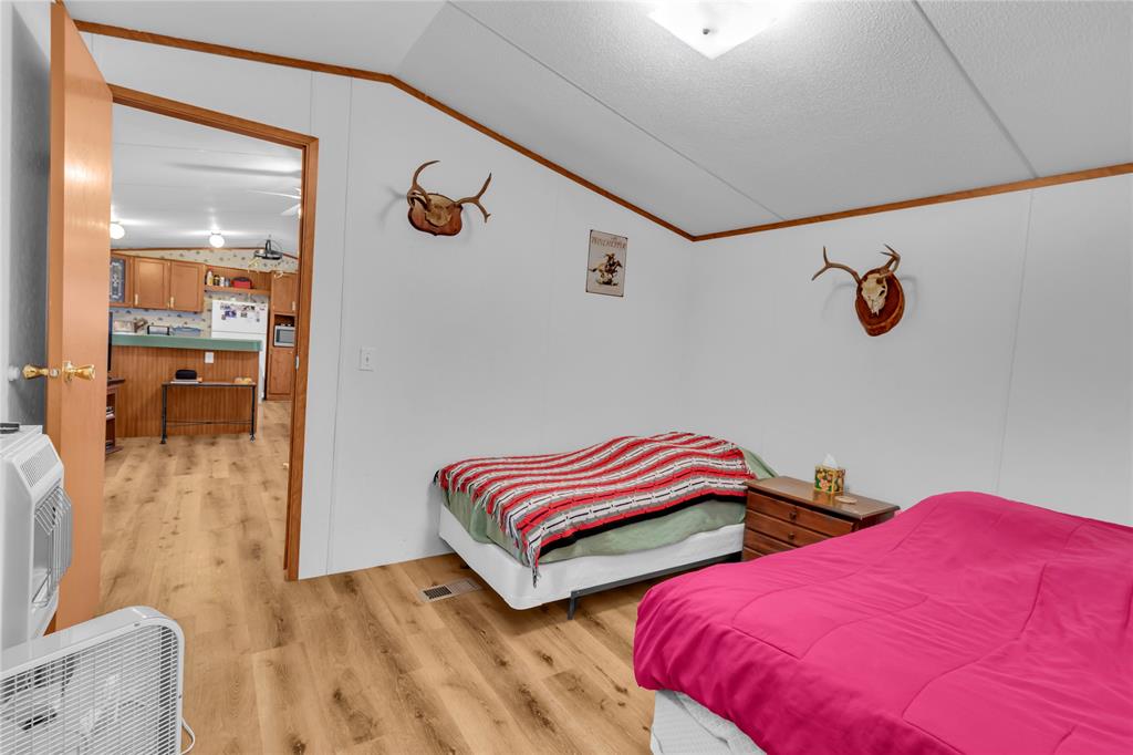 824 Cr 409 Property Photo 32