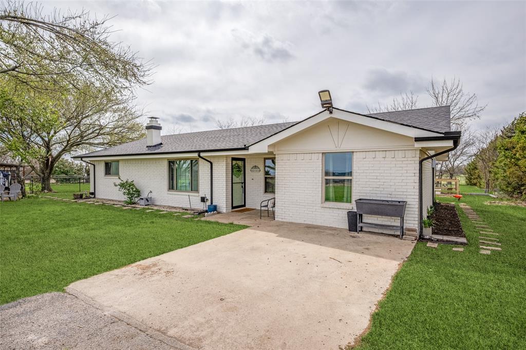 6482 County Road 321 Property Photo 1