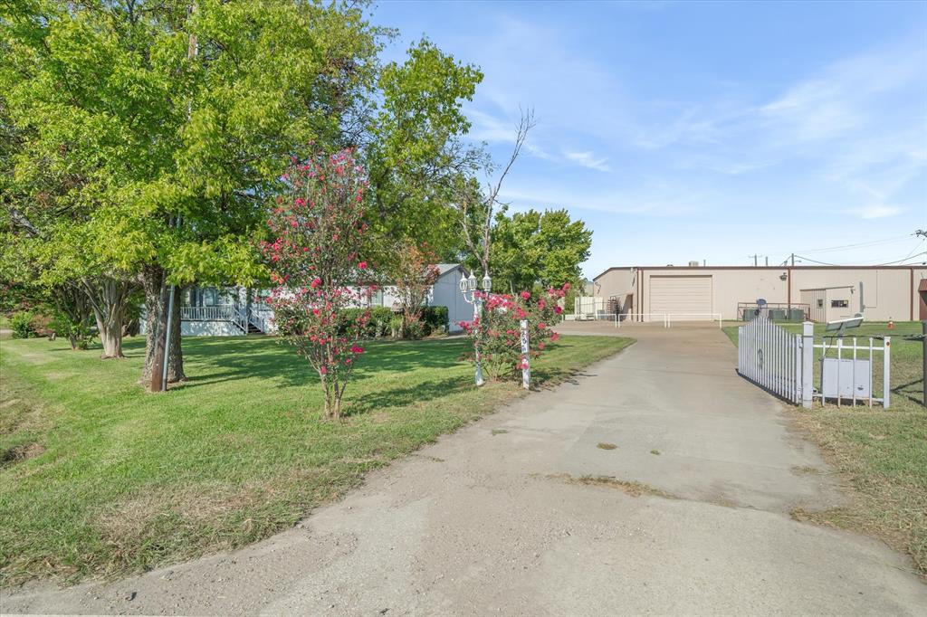 120 Wingo Way Property Photo 3