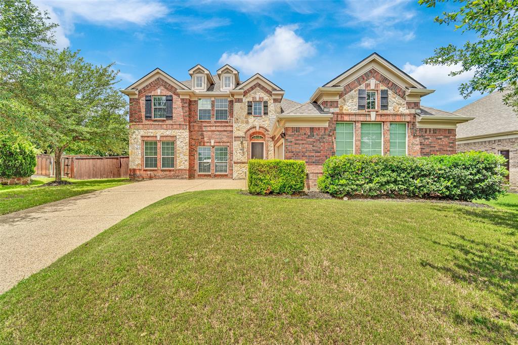 6811 Shady View Court Property Photo 1