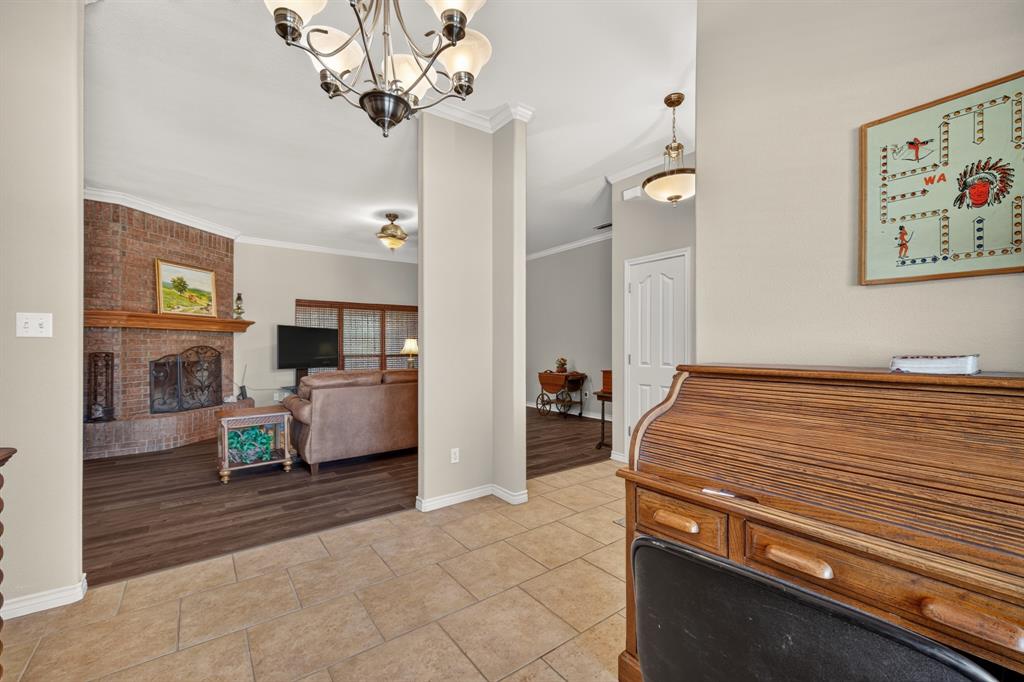 7033 Waterway Lane Property Photo 9