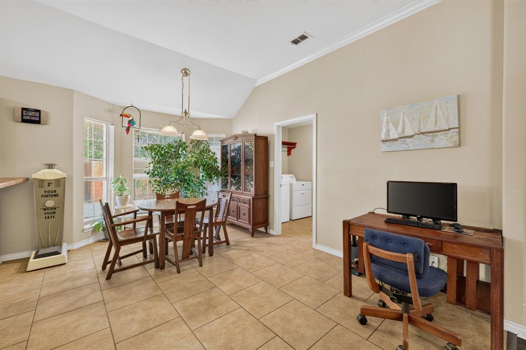 7033 Waterway Lane Property Photo 10