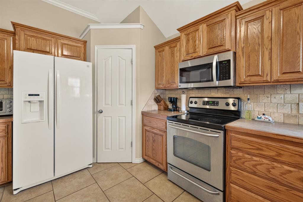7033 Waterway Lane Property Photo 18