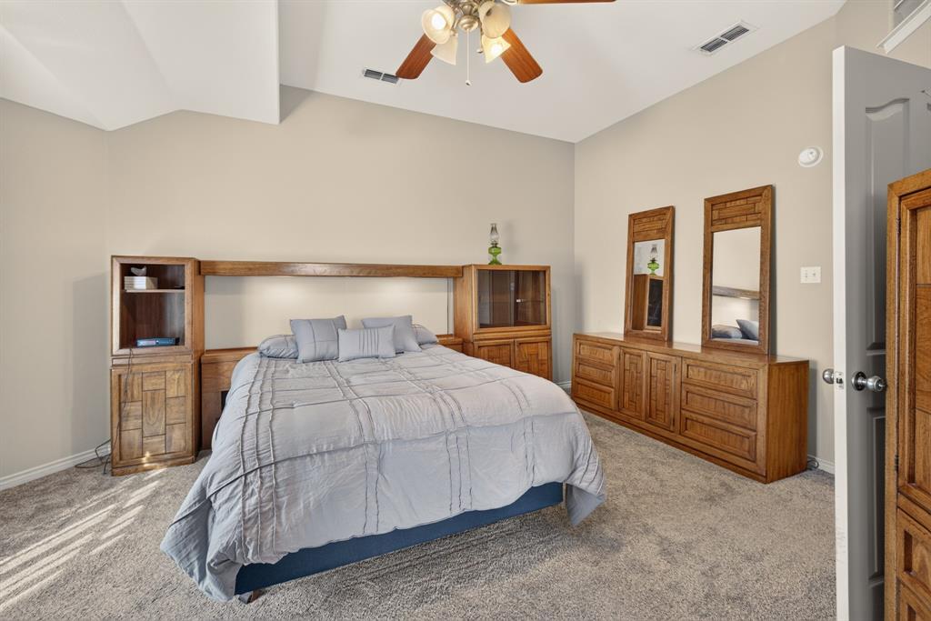 7033 Waterway Lane Property Photo 28