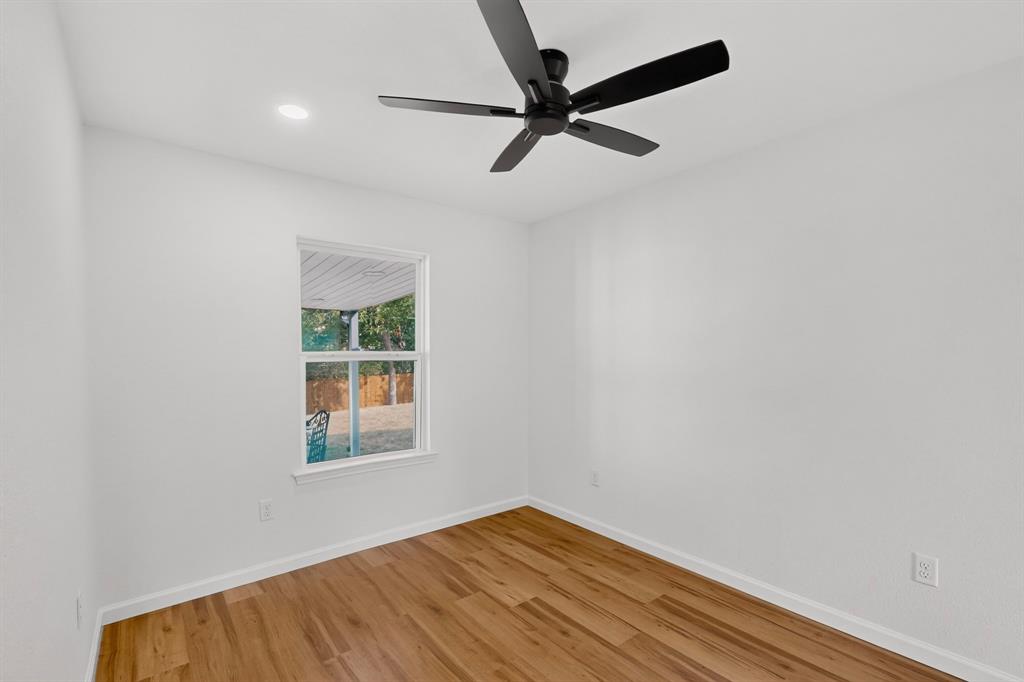 403 Glenn Drive Property Photo 24