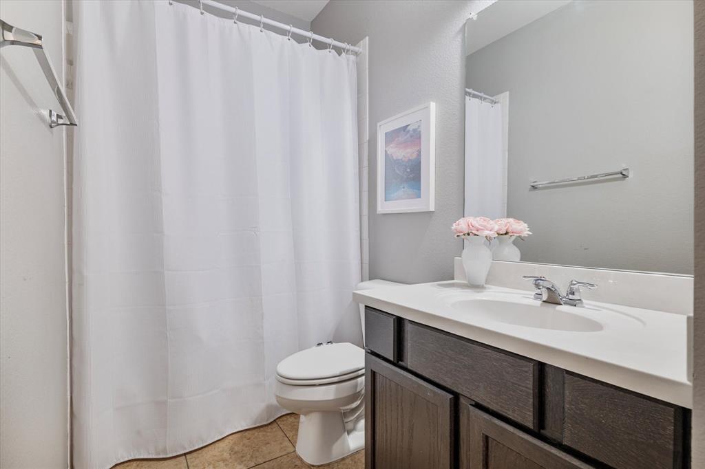 1105 Freesia Drive Property Photo 8
