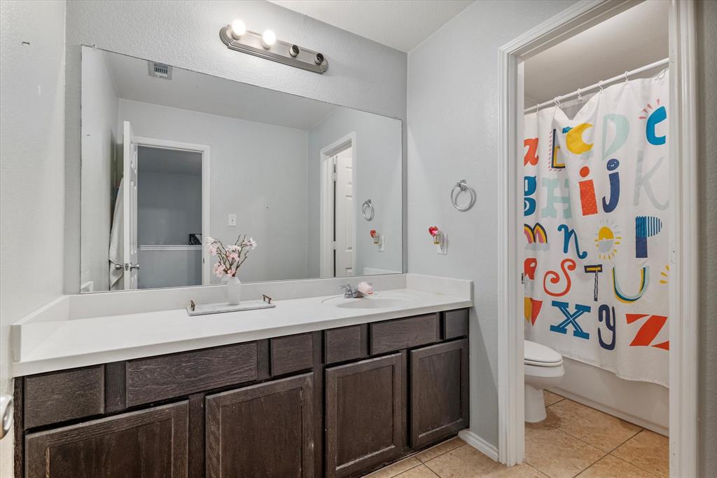 1105 Freesia Drive Property Photo 15