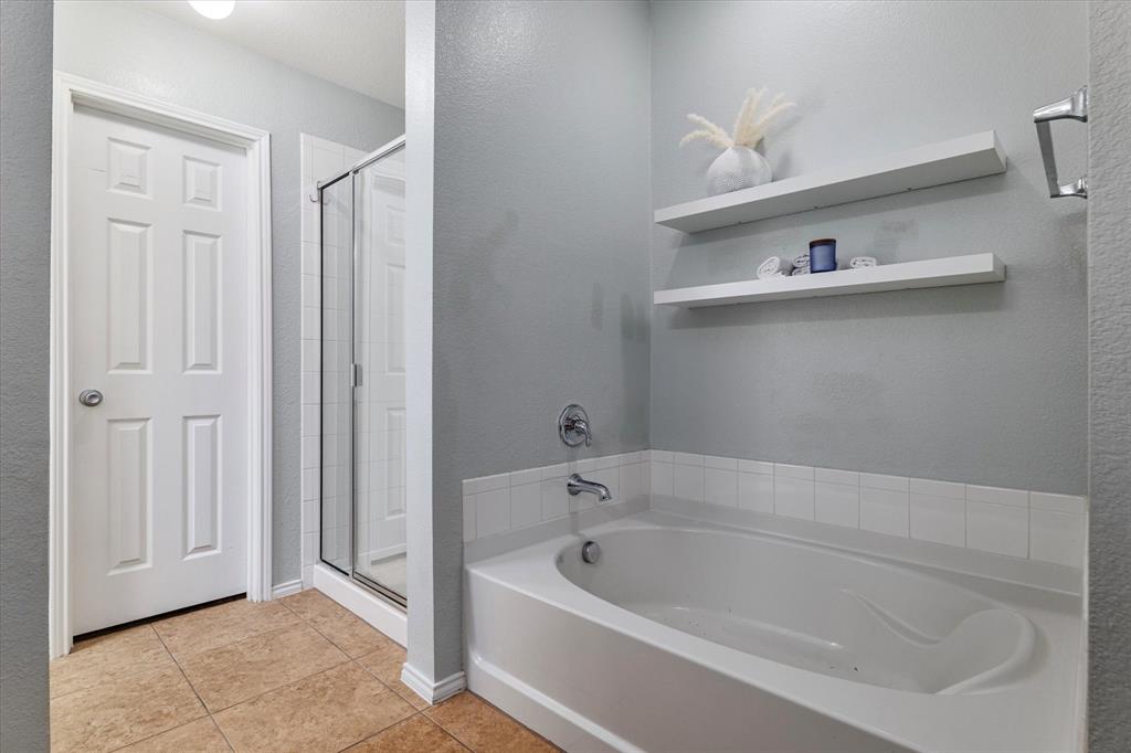 1105 Freesia Drive Property Photo 20