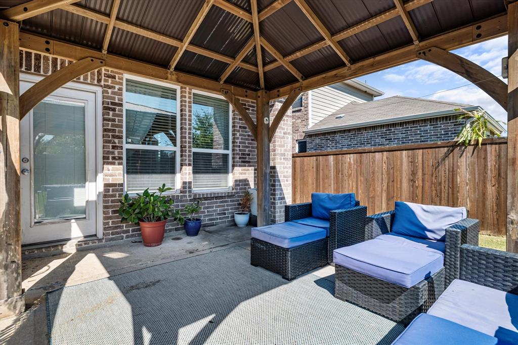 1105 Freesia Drive Property Photo 22