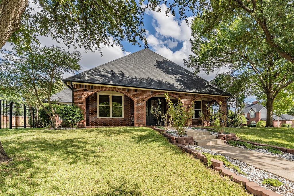 1800 Trail Lake Drive Property Photo 2